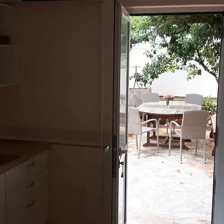 Apartment Apartman Rhytym On The Beach *
